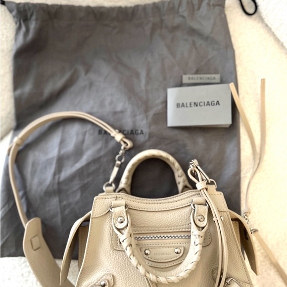 Auth LIKE NEW Balenciaga Neo mini Cream calfskin Leather Handbag 2 way strap - Picture 8 of 14